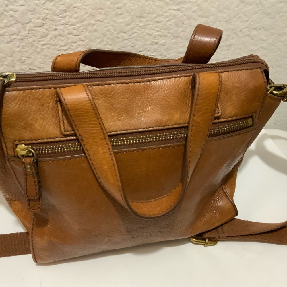 Fossil Crossbody Bag Soft cowhide Leather Purse Convertible Purse zipper - Picture 13 of 13